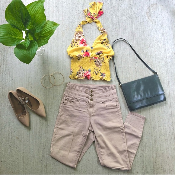 Love Tree small yellow summer top halter tie with lining and floral print - Picture 13 of 16